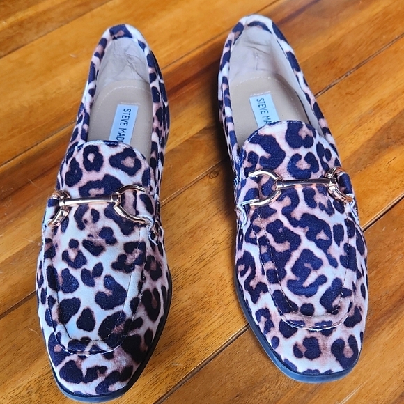 Steve Madden Shoes - STEVE MADDEN Carrine Leopard Print Loafer, Slip on Size 9M